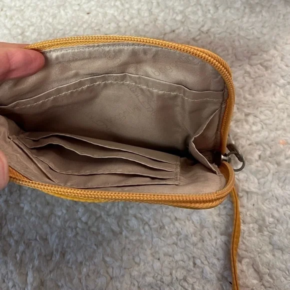 Baggallini Marion Hobo Bag Purse NWOT - Picture 11 of 14